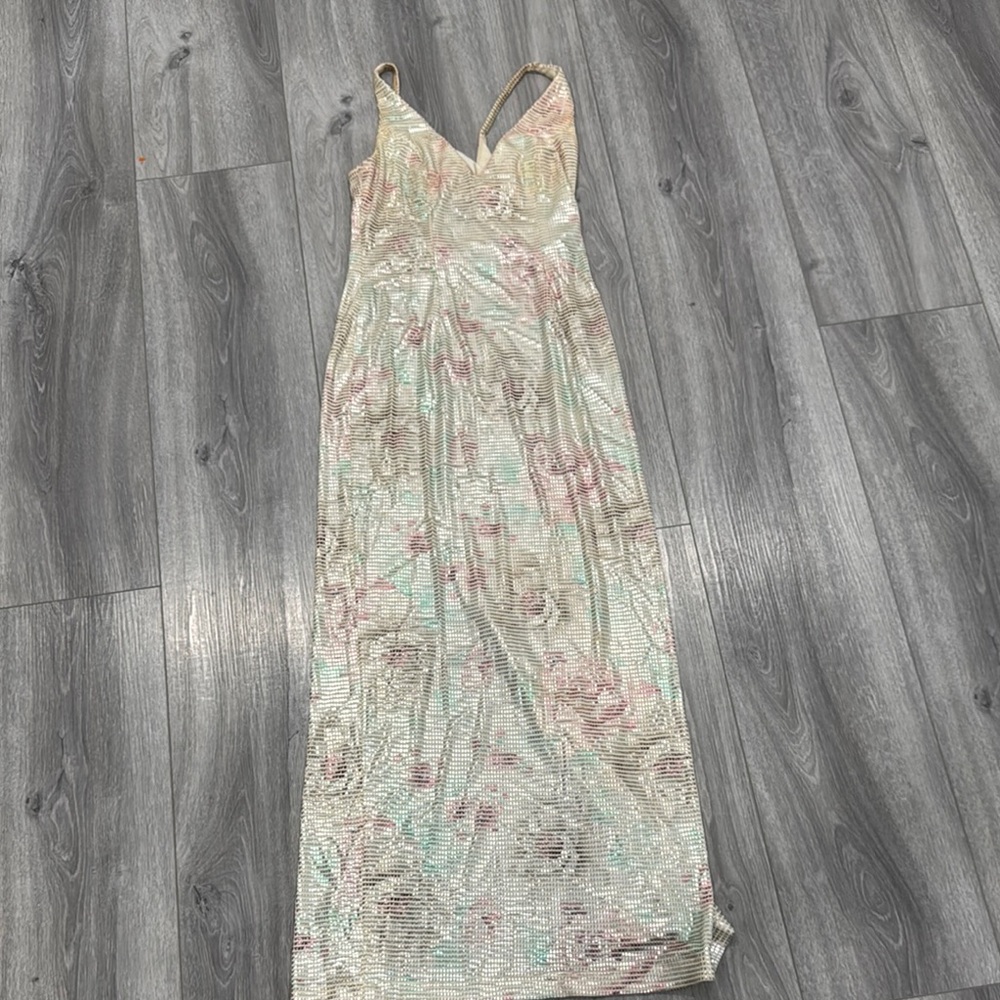 Elegant Floral Maxi Dress